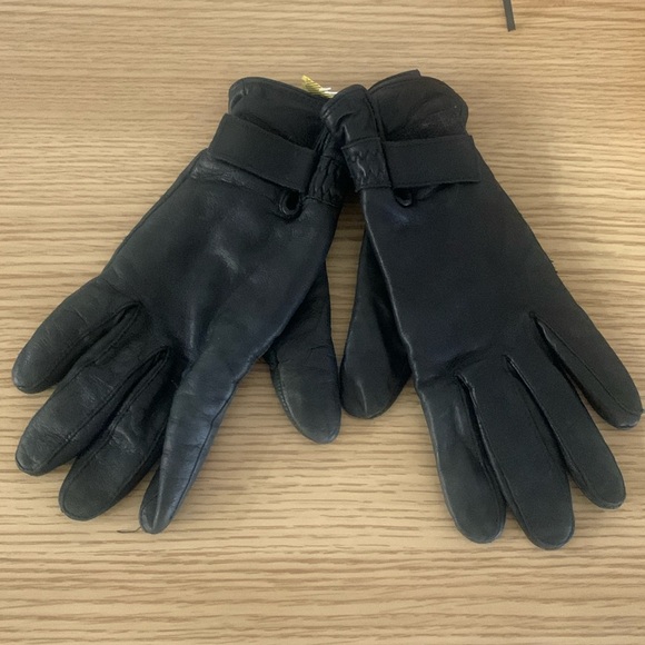 Wilsons Leather Accessories - Wilson's Leather Black Leather Lined Women's Winter Gloves Size Small